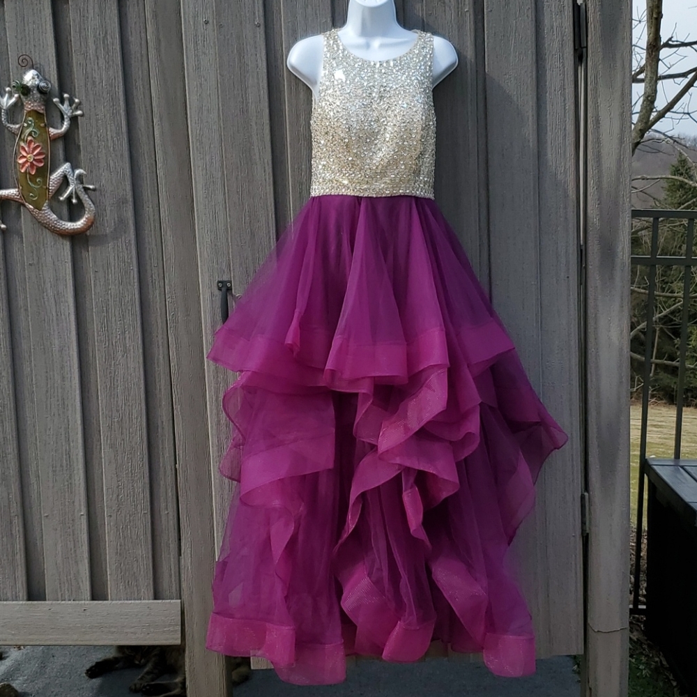 Gorgeous Bonnie Shop Sparkle Bodice Prom Gown
